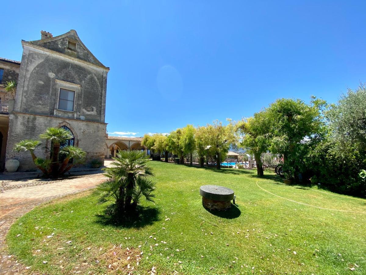 Le Colline Del Gelso-Masseria Mazzei Konuk evi Rossano Dış mekan fotoğraf