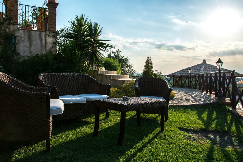 Le Colline Del Gelso-Masseria Mazzei Rossano Dış mekan fotoğraf